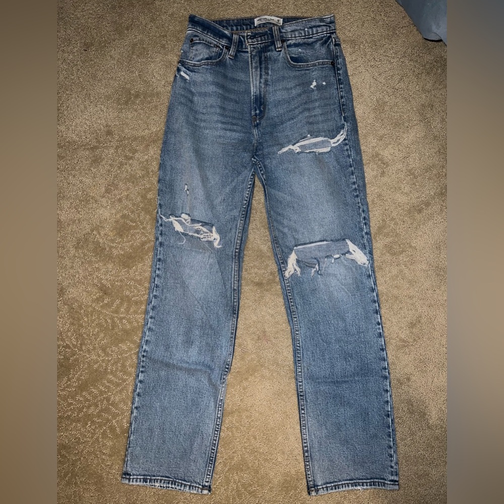 Abercrombie & Fitch ultra high rise ankle straight jean
